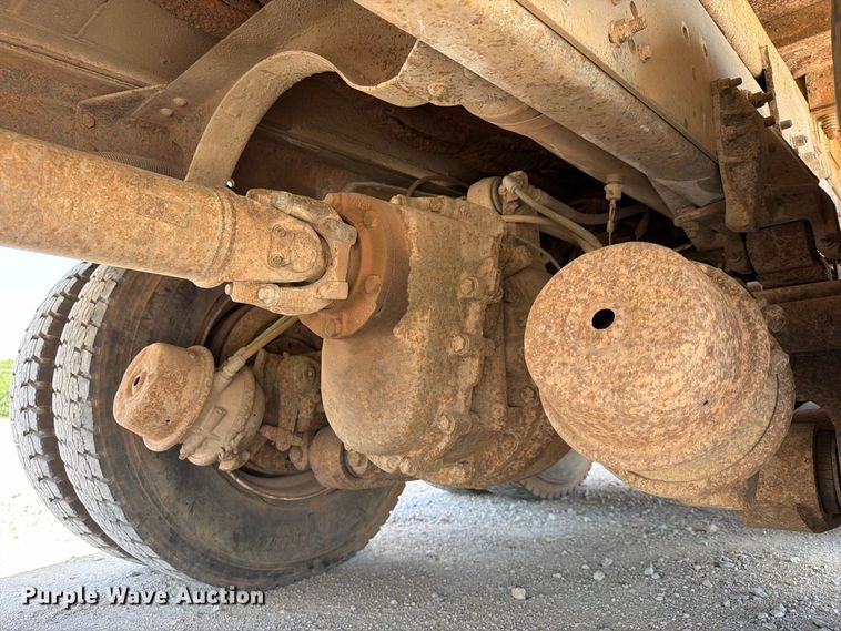 image for item EX4151 2006 Chevrolet C8500 bucket truck