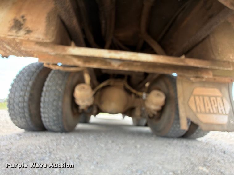 image for item EX4151 2006 Chevrolet C8500 bucket truck