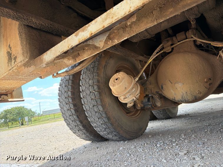 image for item EX4151 2006 Chevrolet C8500 bucket truck