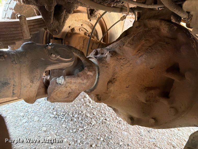 image for item EX4151 2006 Chevrolet C8500 bucket truck
