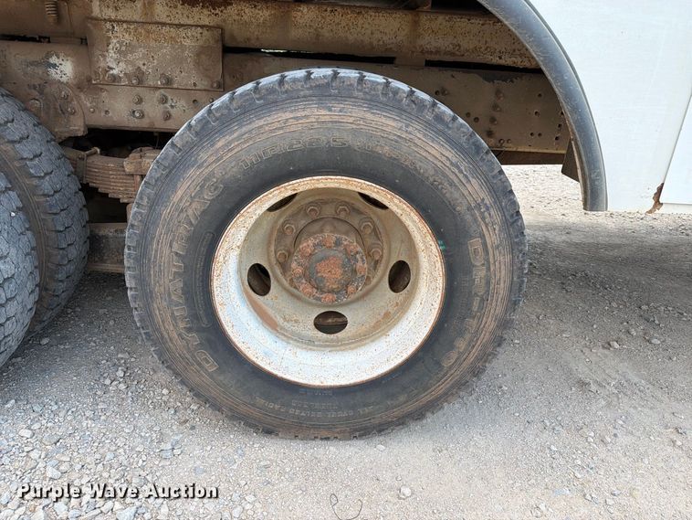 image for item EX4151 2006 Chevrolet C8500 bucket truck