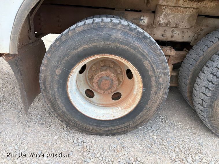 image for item EX4151 2006 Chevrolet C8500 bucket truck