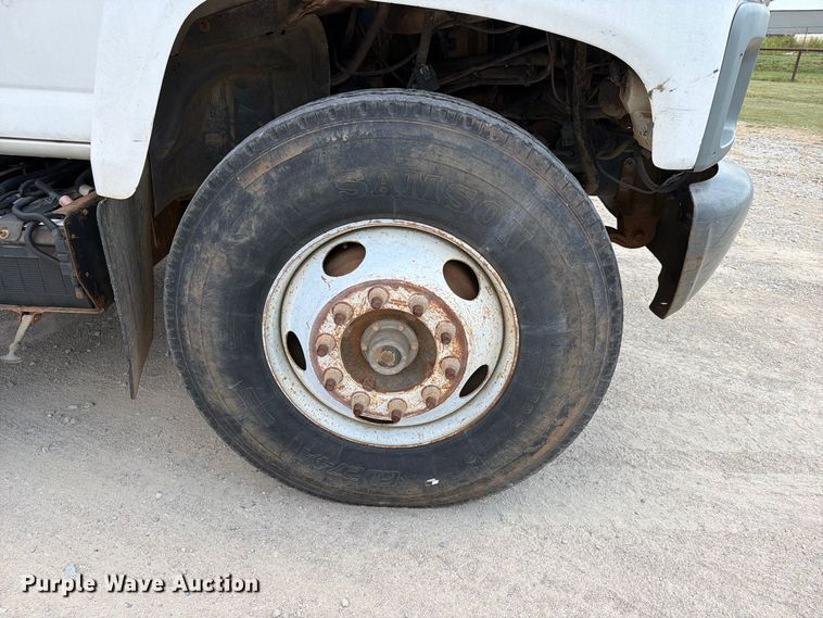 image for item EX4151 2006 Chevrolet C8500 bucket truck