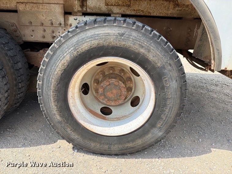 image for item EX4151 2006 Chevrolet C8500 bucket truck