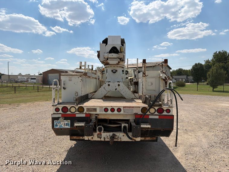image for item EX4152 2005 International 4300 digger derrick truck