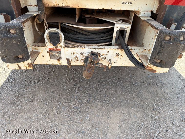image for item EX4152 2005 International 4300 digger derrick truck