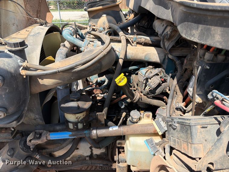 image for item EX4152 2005 International 4300 digger derrick truck