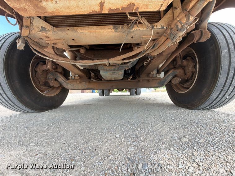 image for item EX4152 2005 International 4300 digger derrick truck