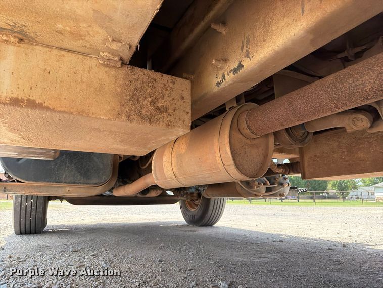 image for item EX4152 2005 International 4300 digger derrick truck
