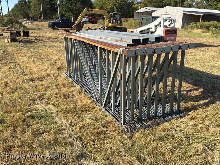 image for item EX4239 Pallet racking