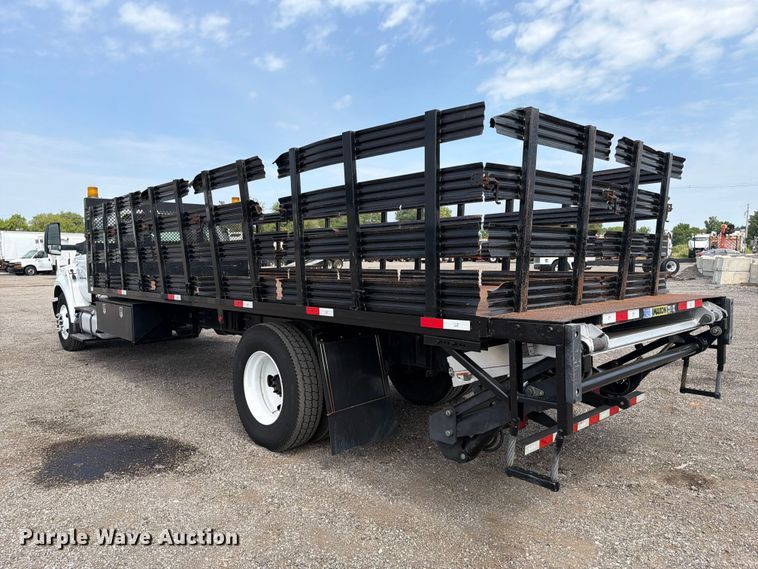 image for item FB4985 2018 Ford F650 Super Duty flatbed truck