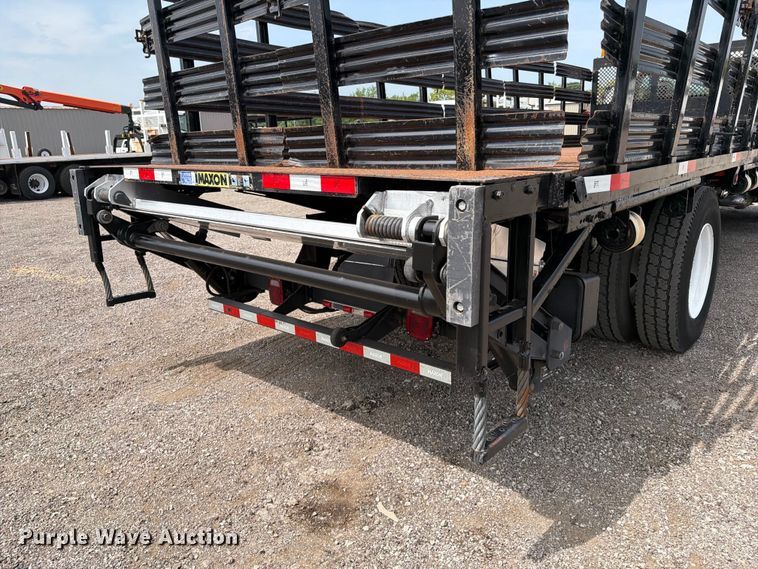 image for item FB4985 2018 Ford F650 Super Duty flatbed truck