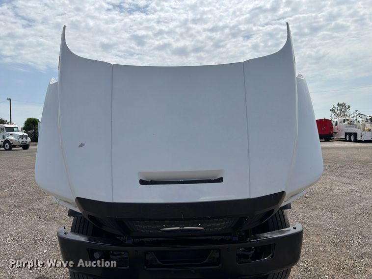 image for item FB4985 2018 Ford F650 Super Duty flatbed truck