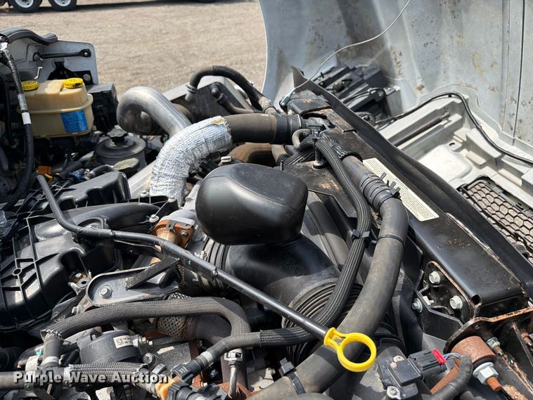 image for item FB4985 2018 Ford F650 Super Duty flatbed truck
