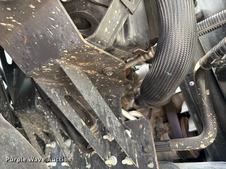 image for item FB4985 2018 Ford F650 Super Duty flatbed truck