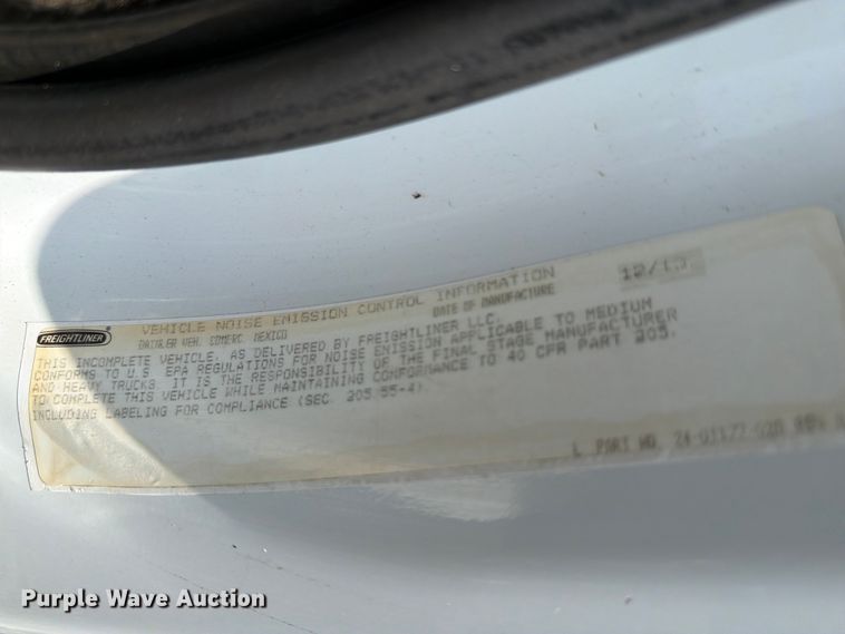 image for item FB4986 2014 Freightliner Business Class M2 fuel / lube truck