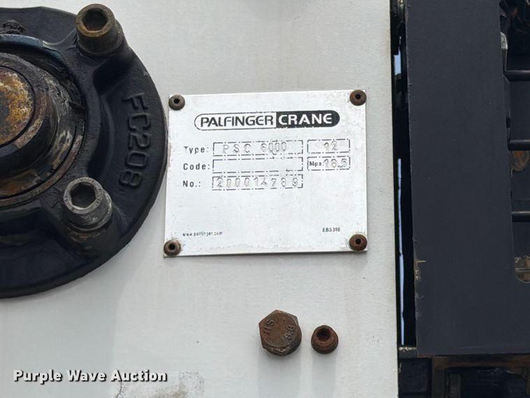 image for item FB5010 2013 Freightliner 108SD utility / service truck