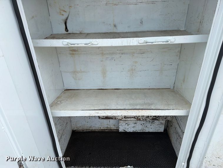 image for item FB5010 2013 Freightliner 108SD utility / service truck