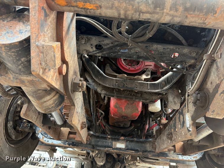 image for item FB5010 2013 Freightliner 108SD utility / service truck