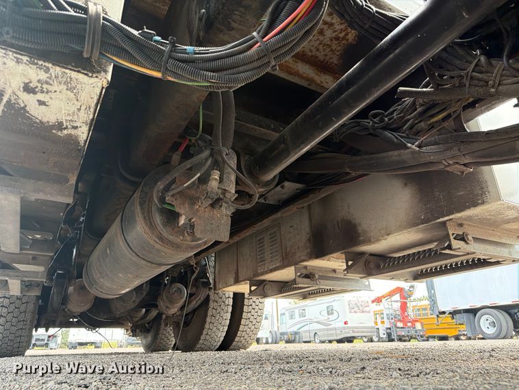 image for item FB5010 2013 Freightliner 108SD utility / service truck
