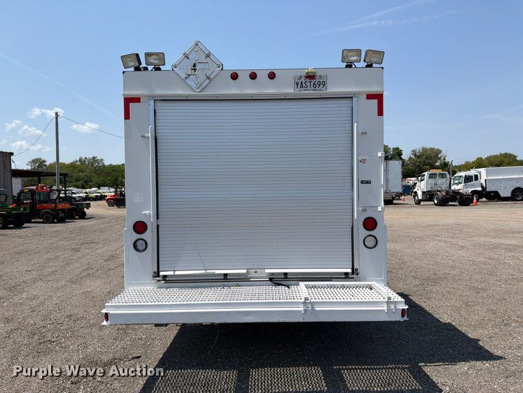 image for item FB5041 2012 Freightliner Business Class M2 fuel / lube truck