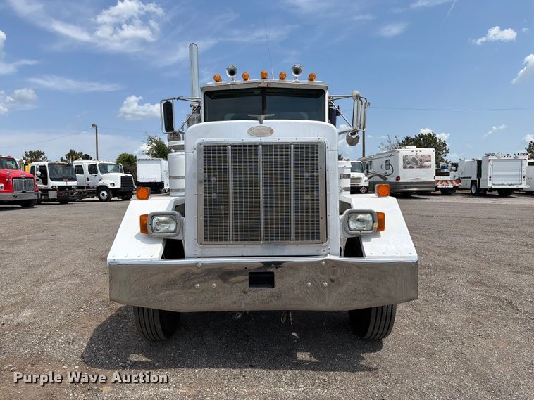 image for item FB5043 1997 Peterbilt 357 vacuum truck
