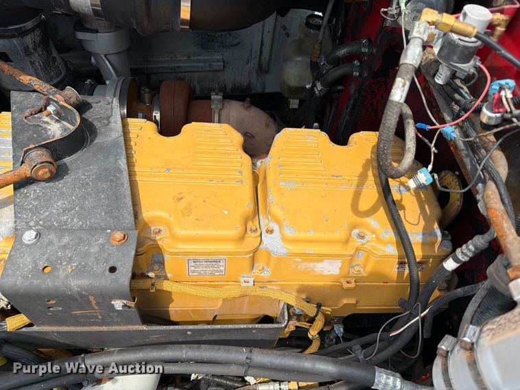 image for item FB5043 1997 Peterbilt 357 vacuum truck