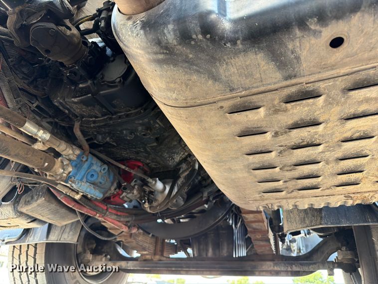 image for item FB5048 2013 Freightliner 114SD digger derrick truck