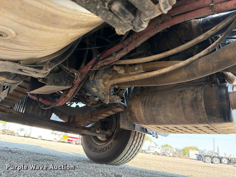 image for item FB5048 2013 Freightliner 114SD digger derrick truck