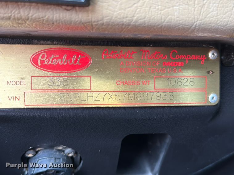 image for item FB5049 2007 Peterbilt 335 digger derrick truck