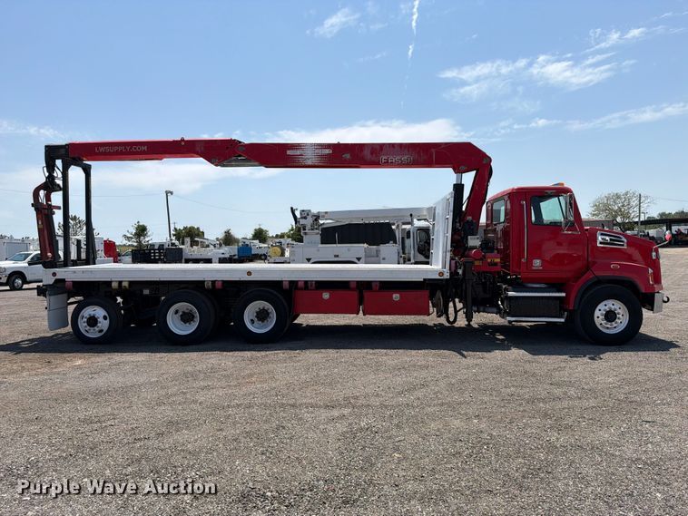 image for item FB5051 2014 Western Star 4700 crane truck