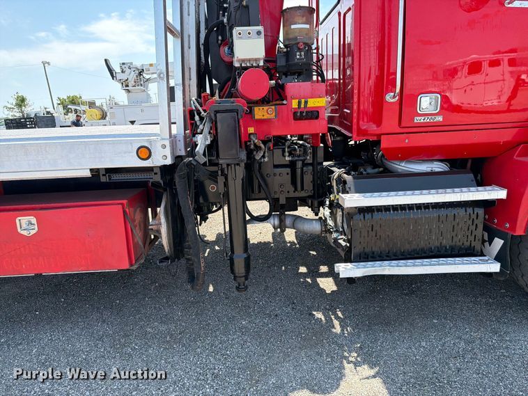 image for item FB5051 2014 Western Star 4700 crane truck