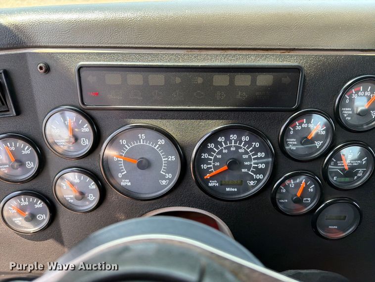 image for item FB5051 2014 Western Star 4700 crane truck