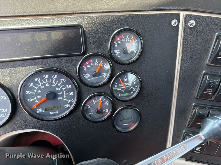 image for item FB5051 2014 Western Star 4700 crane truck