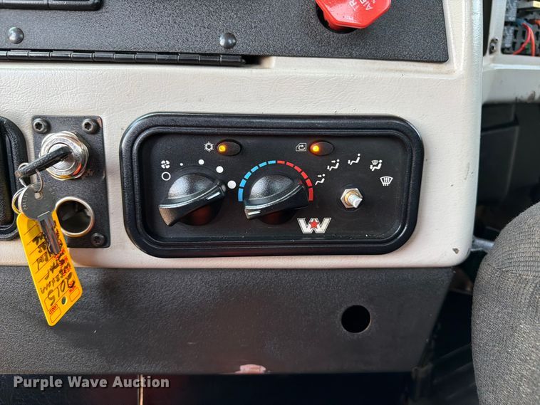image for item FB5051 2014 Western Star 4700 crane truck