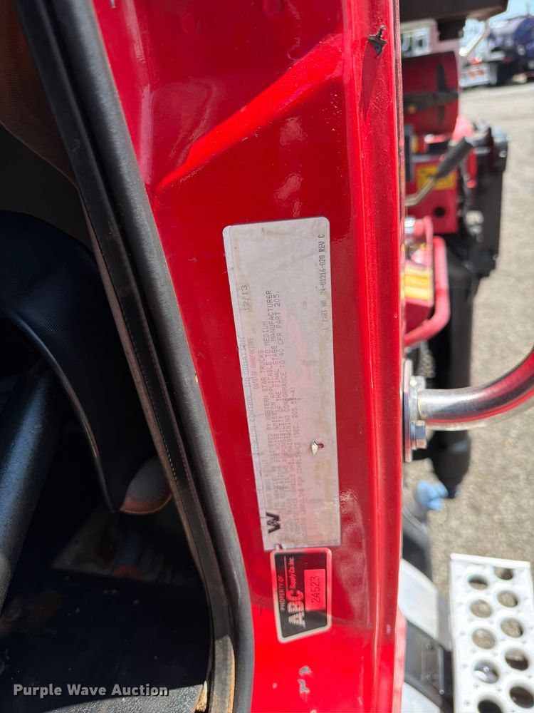 image for item FB5051 2014 Western Star 4700 crane truck