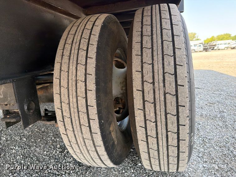 image for item FB5052 2018 Stryker Dump Star dump trailer