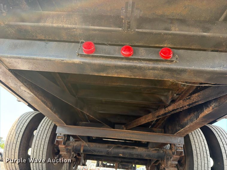 image for item FB5052 2018 Stryker Dump Star dump trailer
