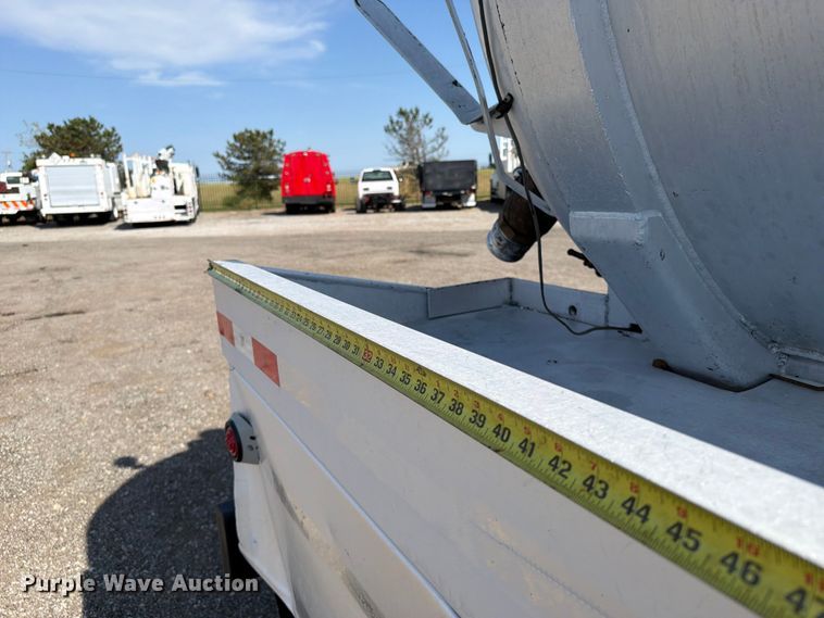 image for item FB5055 2015 Freightliner 114SD vacuum truck