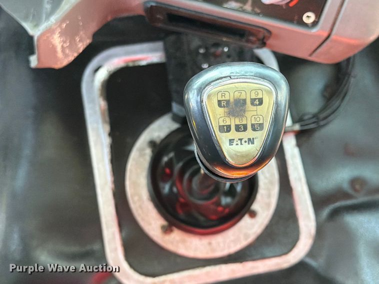 image for item FB5055 2015 Freightliner 114SD vacuum truck