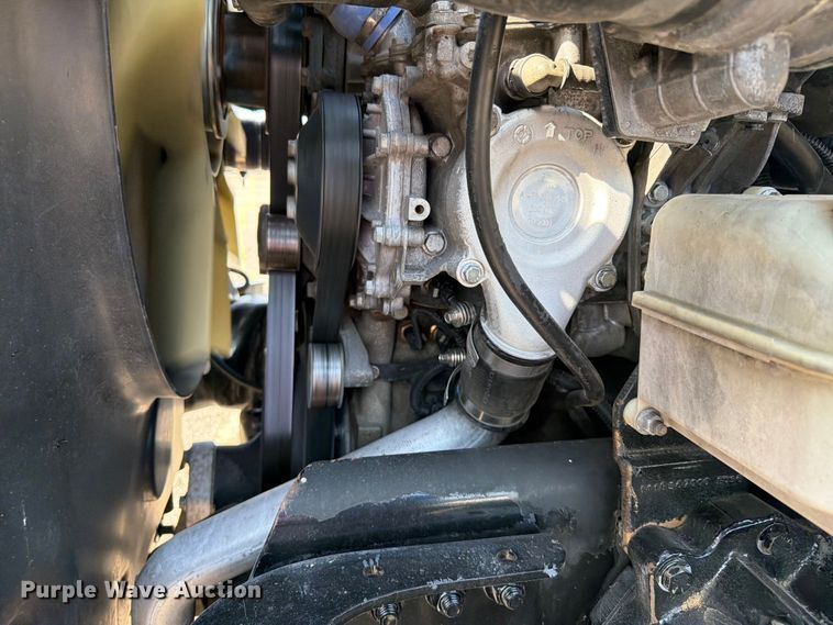 image for item FB5055 2015 Freightliner 114SD vacuum truck