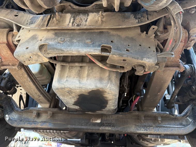image for item FB5055 2015 Freightliner 114SD vacuum truck
