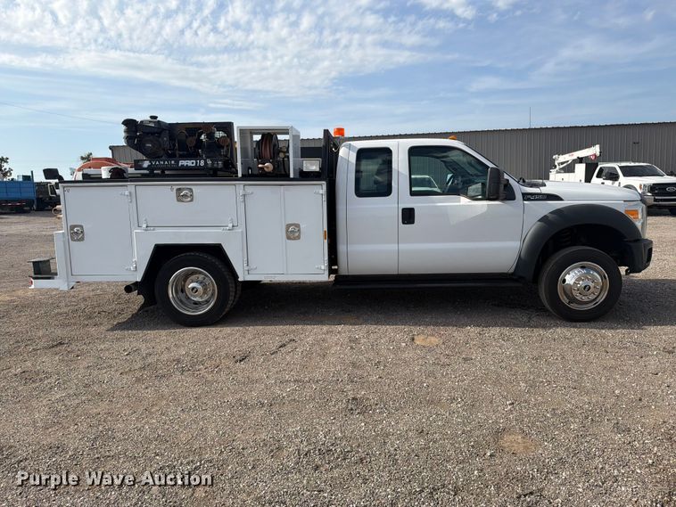 image for item FB5057 2014 Ford F450 Super Duty Ext. Cab utility / service truck