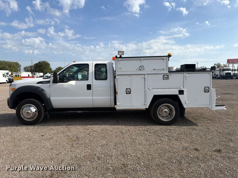 image for item FB5057 2014 Ford F450 Super Duty Ext. Cab utility / service truck