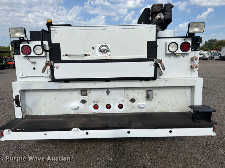 image for item FB5057 2014 Ford F450 Super Duty Ext. Cab utility / service truck