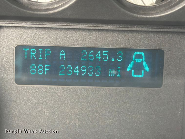 image for item FB5057 2014 Ford F450 Super Duty Ext. Cab utility / service truck