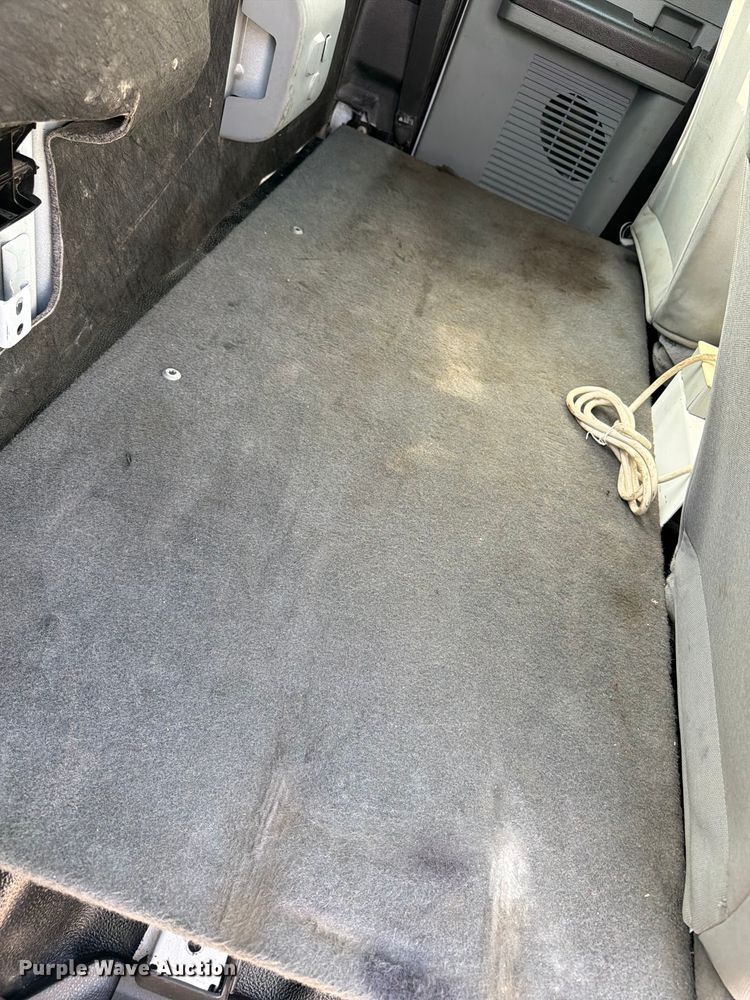 image for item FB5057 2014 Ford F450 Super Duty Ext. Cab utility / service truck