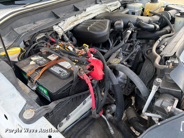 image for item FB5057 2014 Ford F450 Super Duty Ext. Cab utility / service truck