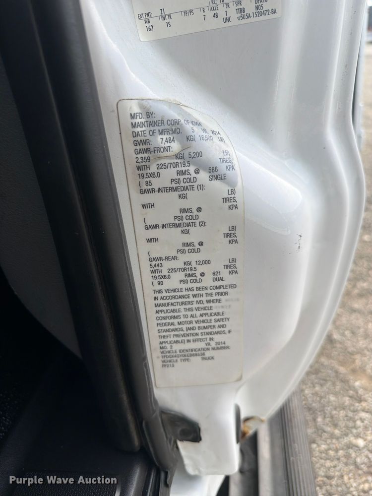 image for item FB5057 2014 Ford F450 Super Duty Ext. Cab utility / service truck