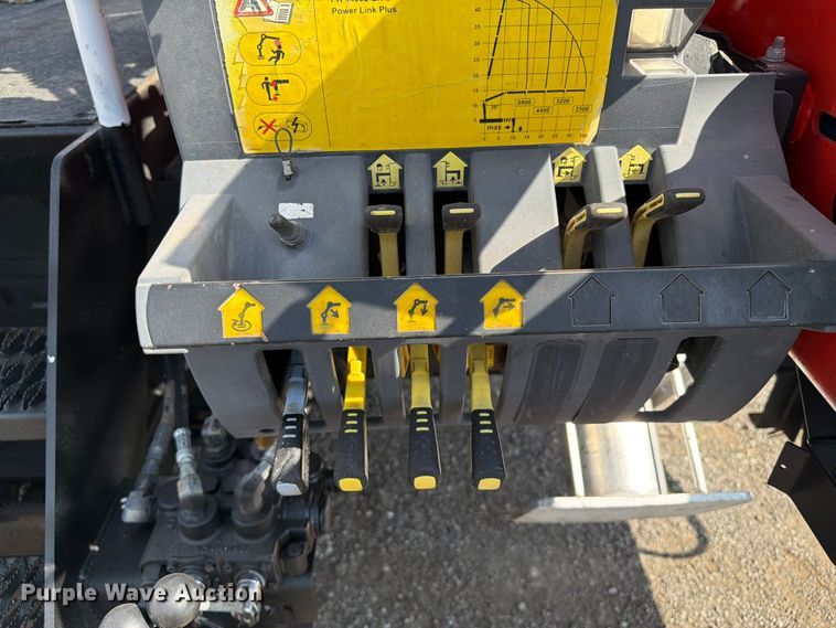 image for item FB5059 2013 Freightliner 114SD Crew Cab crane truck
